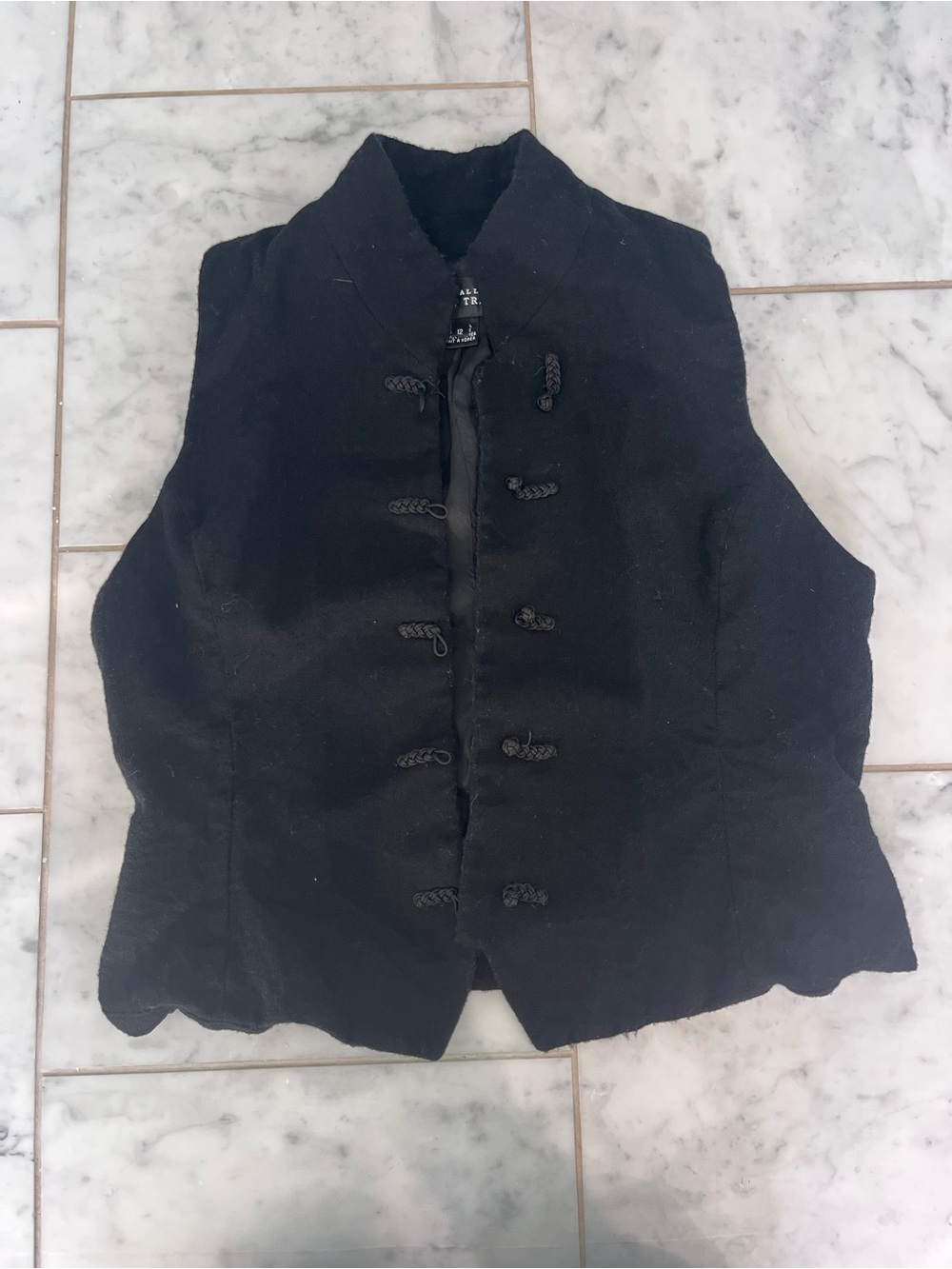 Black Women's Mandarin-Collar Vest - Classic Button Detail
